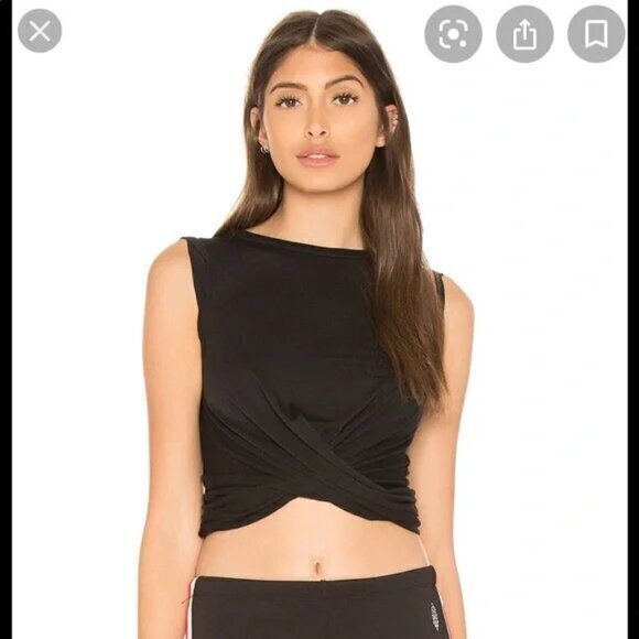 "NWT" FREE PEOPLE Movement Undertow Tank In Black- Women's Size Medium - Picture 1 of 10